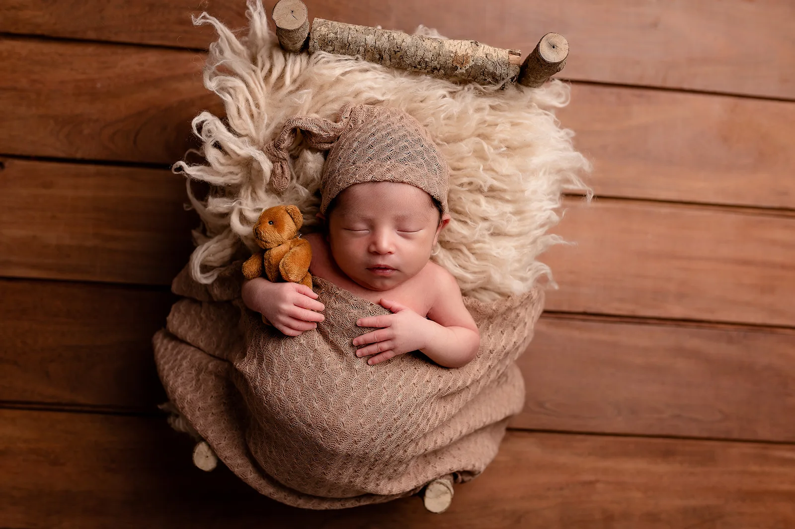 Ensaio Newborn foto 32